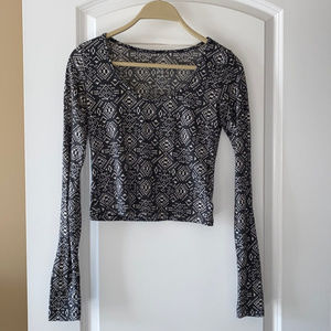 Aztec Print-Long Sleeve Crop Top